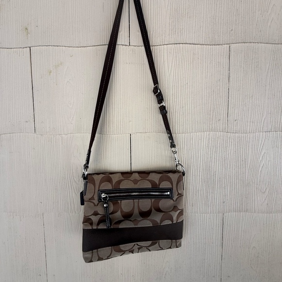 Coach Signature F19220 Crossbody Shoulder Handbag Purse Brown - Picture 5 of 6
